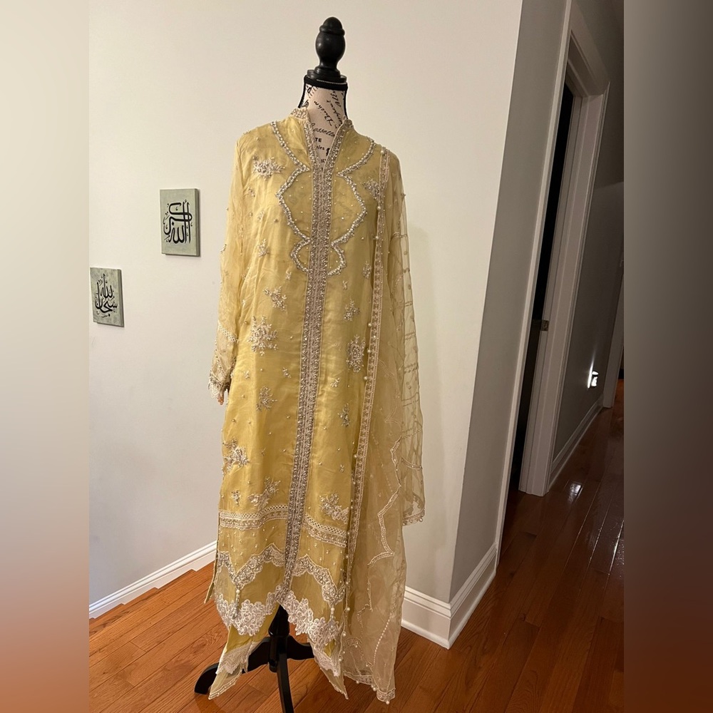 Designer Mushq